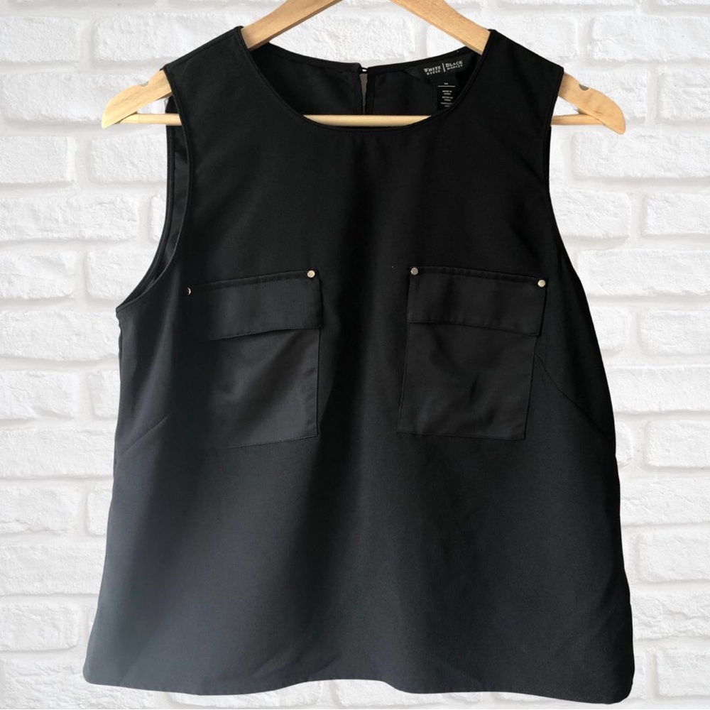 Black Sleeveless Top, Size Medium